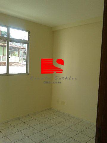 Apartamento à venda com 3 quartos, 77m² - Foto 4