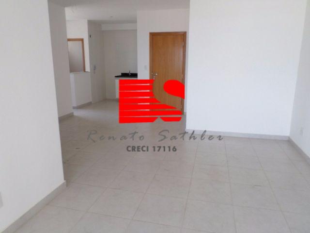 Apartamento à venda com 2 quartos, 75m² - Foto 4