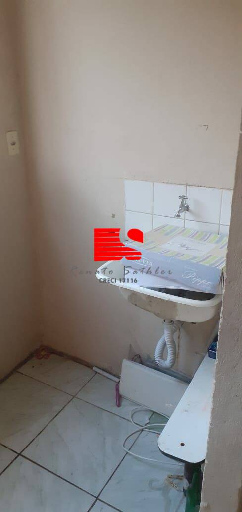 Apartamento à venda com 2 quartos, 46m² - Foto 2