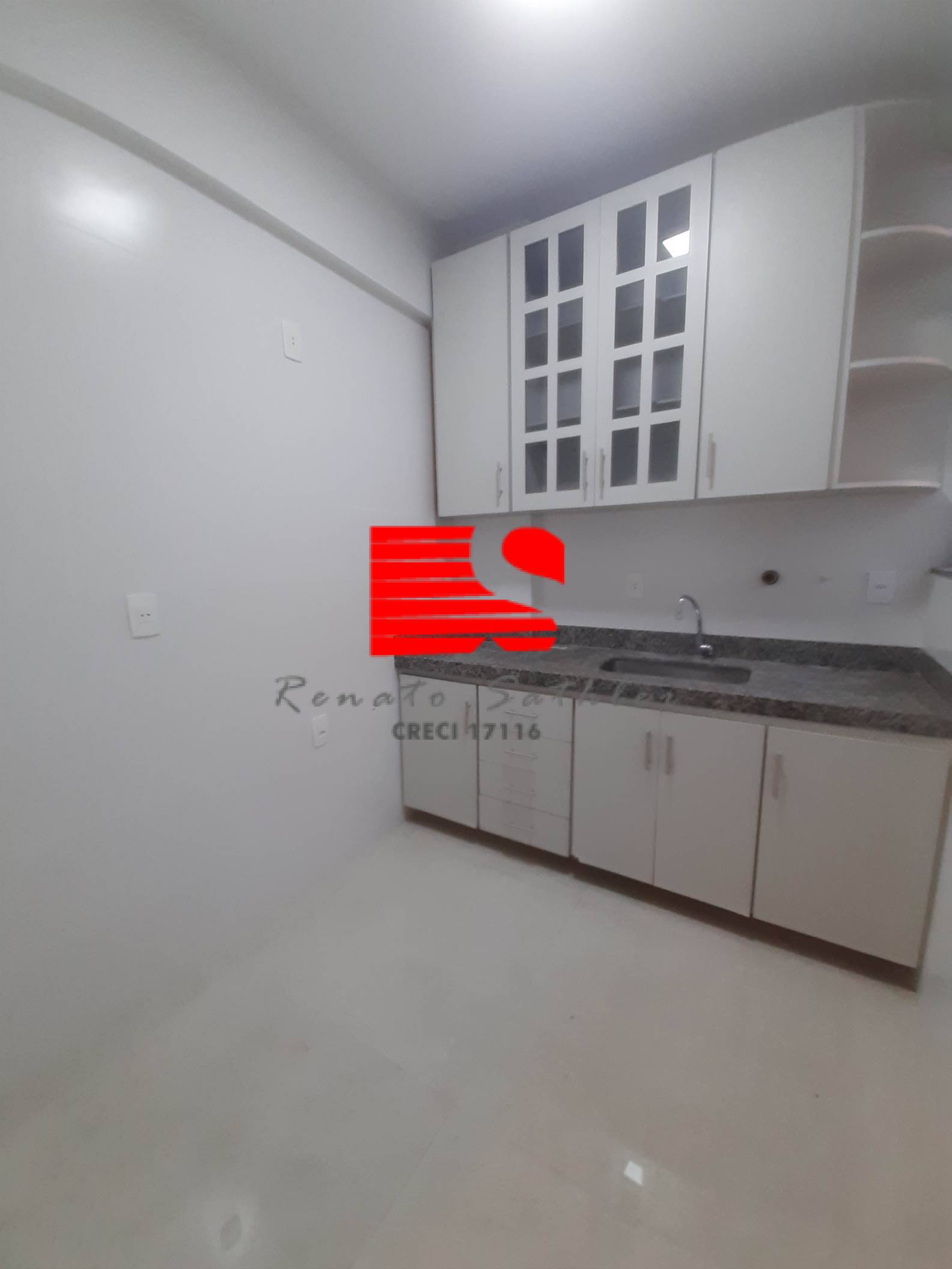 Apartamento à venda com 2 quartos, 75m² - Foto 7