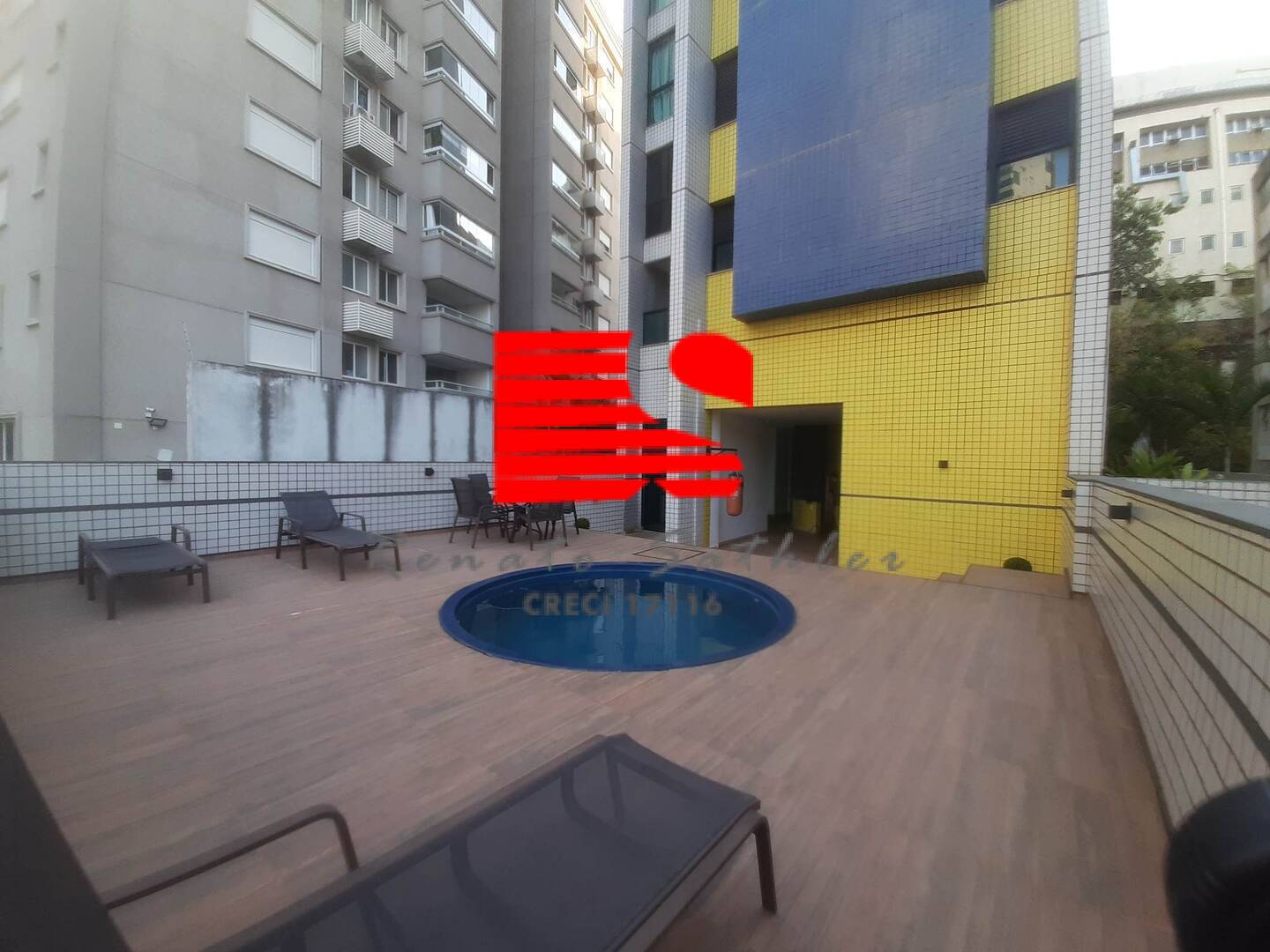 Apartamento à venda com 2 quartos, 75m² - Foto 14