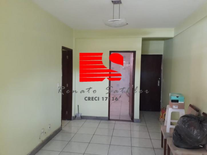 Apartamento à venda com 3 quartos, 85m² - Foto 4