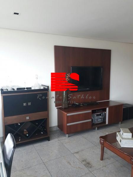 Apartamento à venda com 3 quartos, 145m² - Foto 12