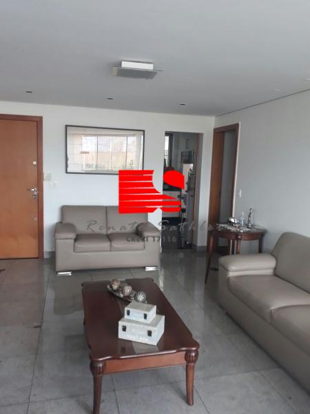 Apartamento à venda com 3 quartos, 145m² - Foto 1