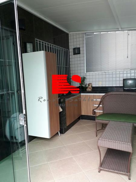 Apartamento à venda com 3 quartos, 145m² - Foto 8