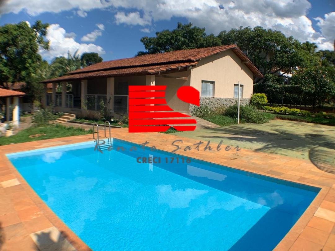 Fazenda à venda com 4 quartos, 3600m² - Foto 1