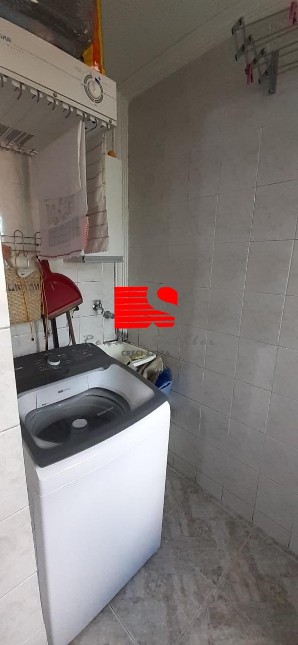 Apartamento à venda com 2 quartos, 62m² - Foto 2