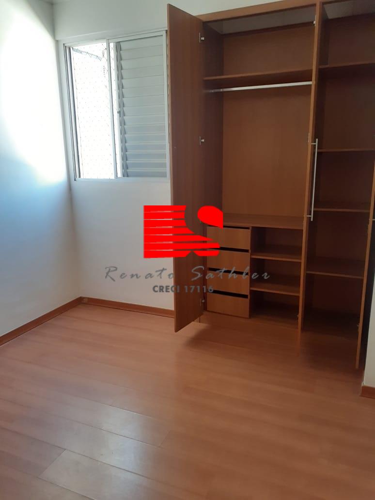 Apartamento à venda com 3 quartos, 85m² - Foto 12