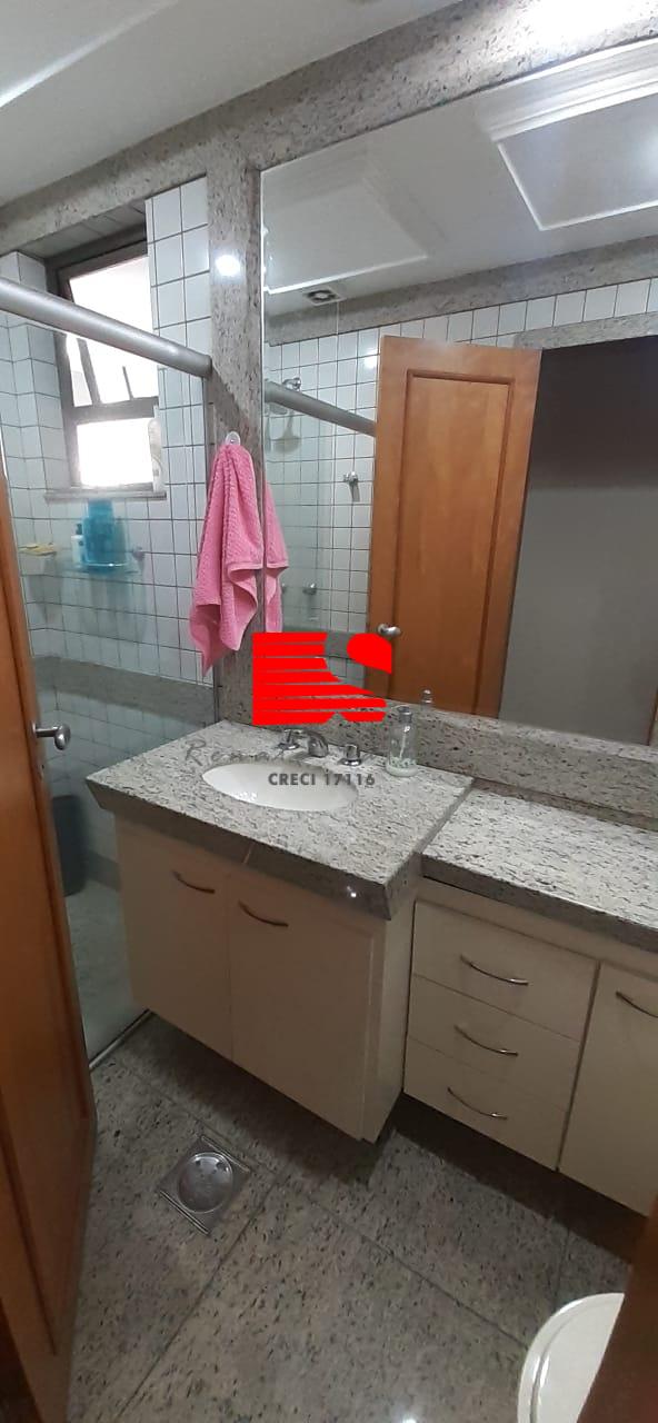 Apartamento para alugar com 3 quartos, 90m² - Foto 2