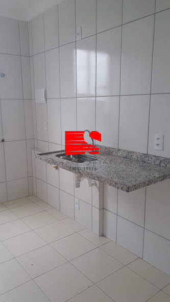 Apartamento à venda com 2 quartos, 48m² - Foto 3