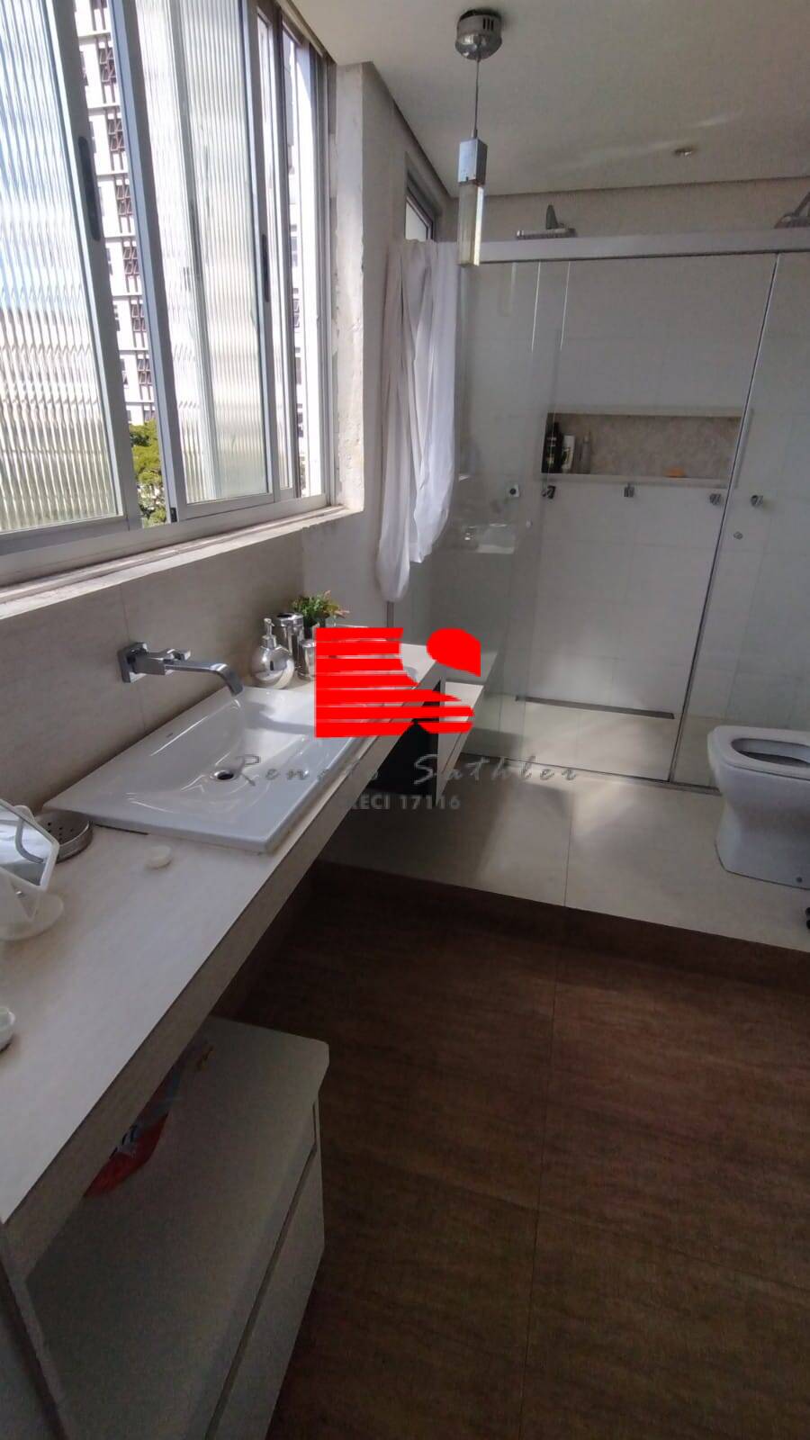 Apartamento à venda com 3 quartos, 190m² - Foto 9