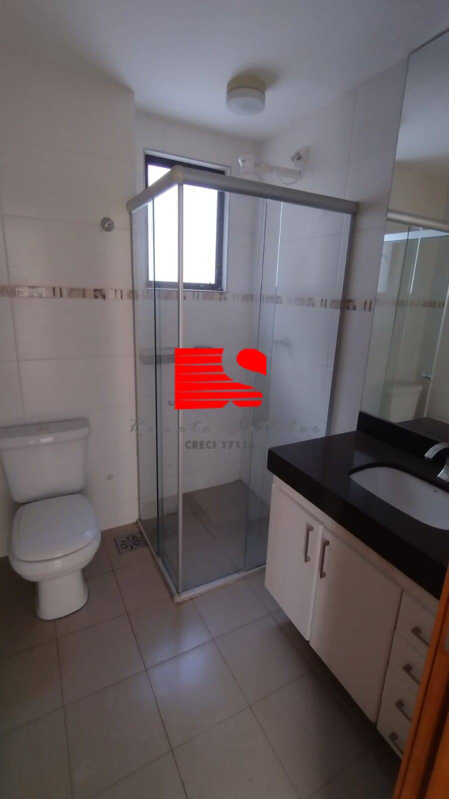 Apartamento à venda com 3 quartos, 94m² - Foto 2