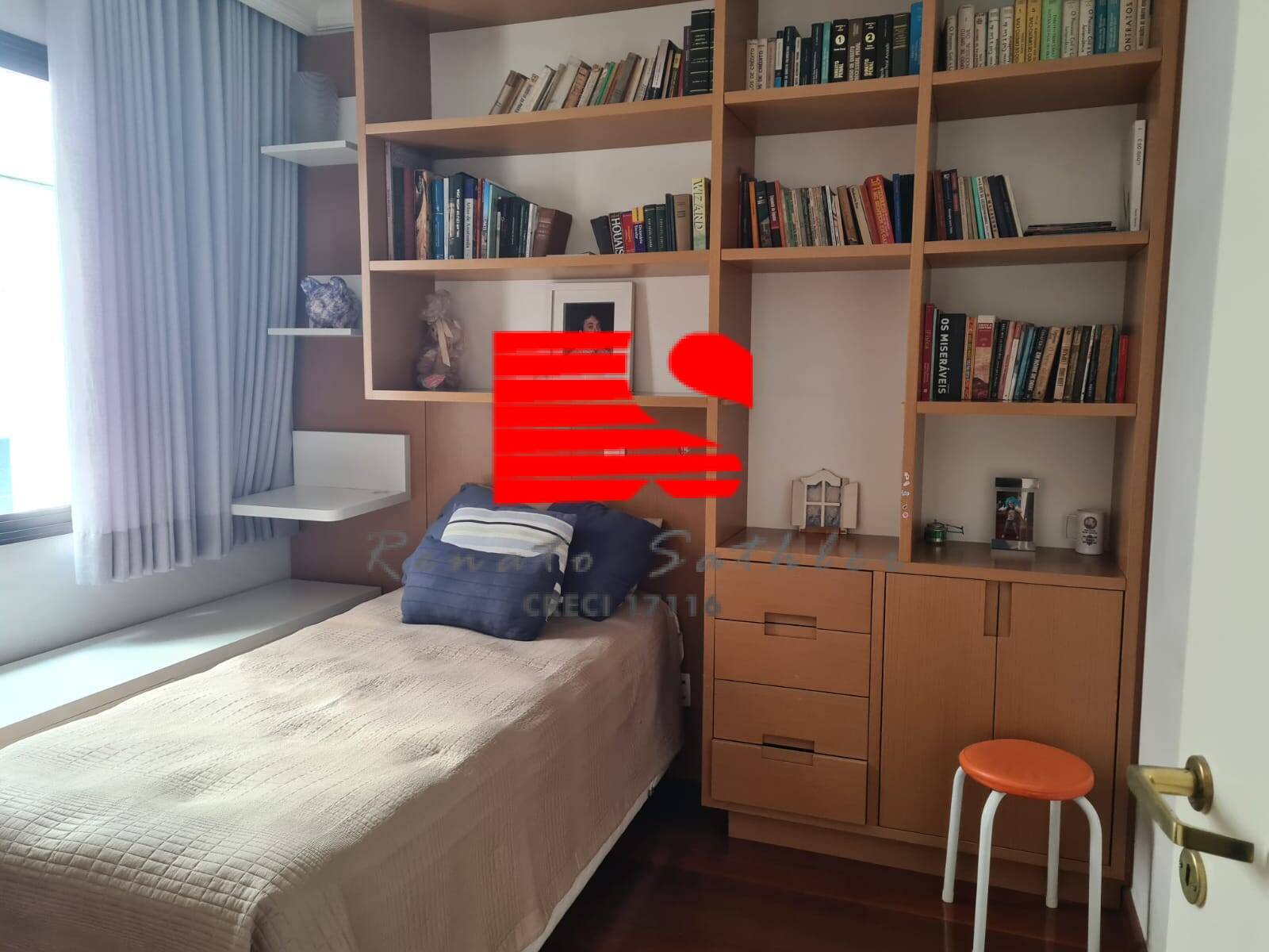 Apartamento à venda com 4 quartos, 155m² - Foto 3