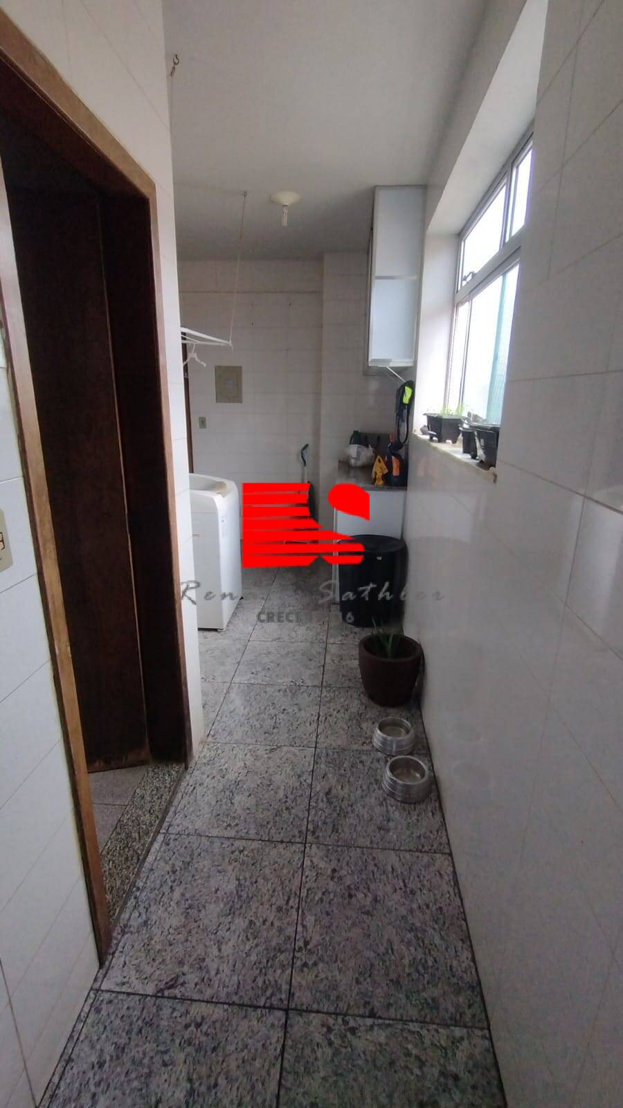 Apartamento à venda com 4 quartos, 160m² - Foto 17