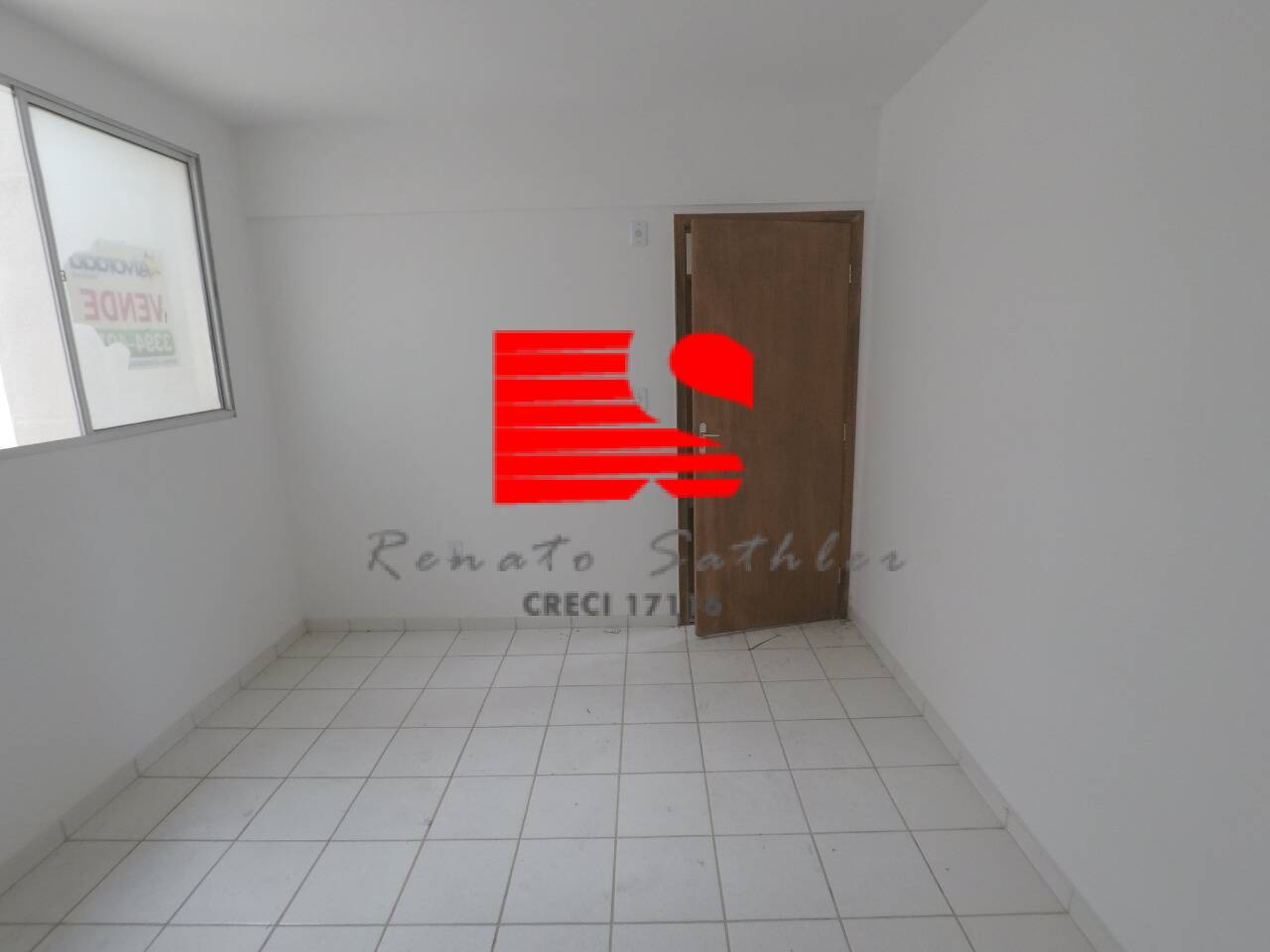 Apartamento à venda com 2 quartos, 60m² - Foto 1