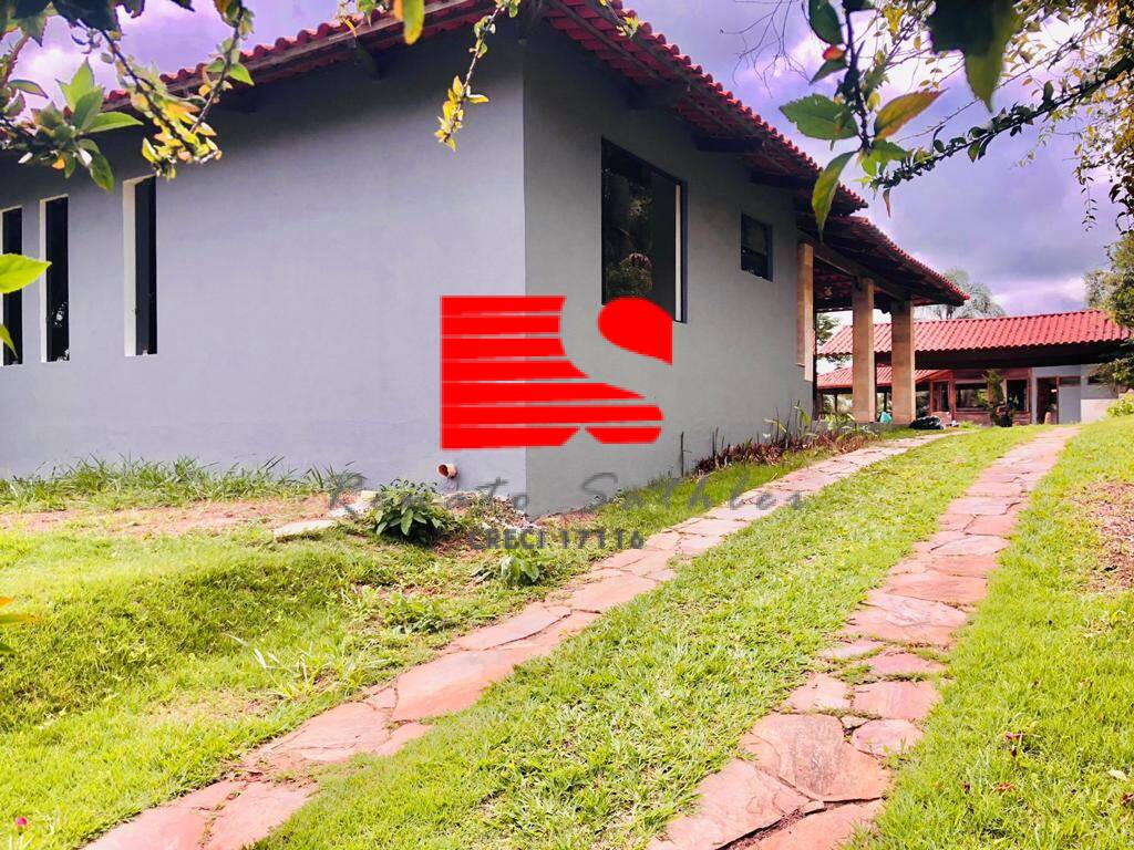 Casa de Condomínio à venda com 4 quartos, 400m² - Foto 6