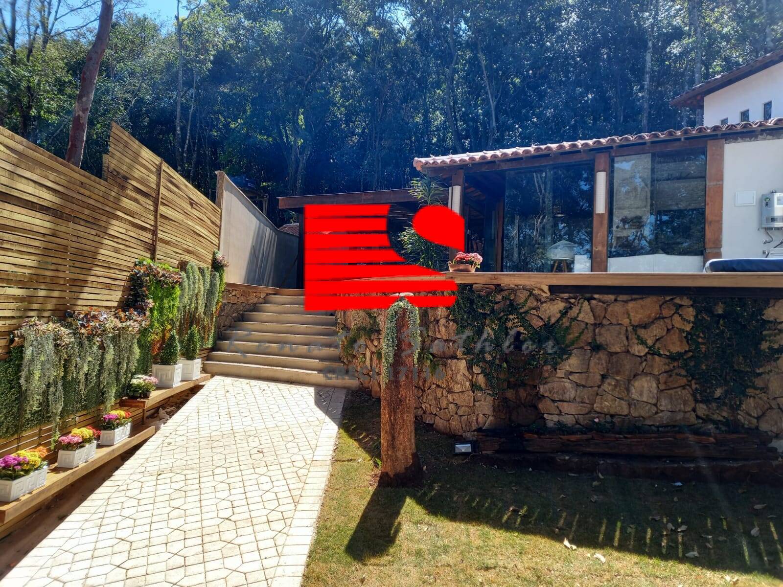 Casa de Condomínio à venda com 3 quartos, 150m² - Foto 1