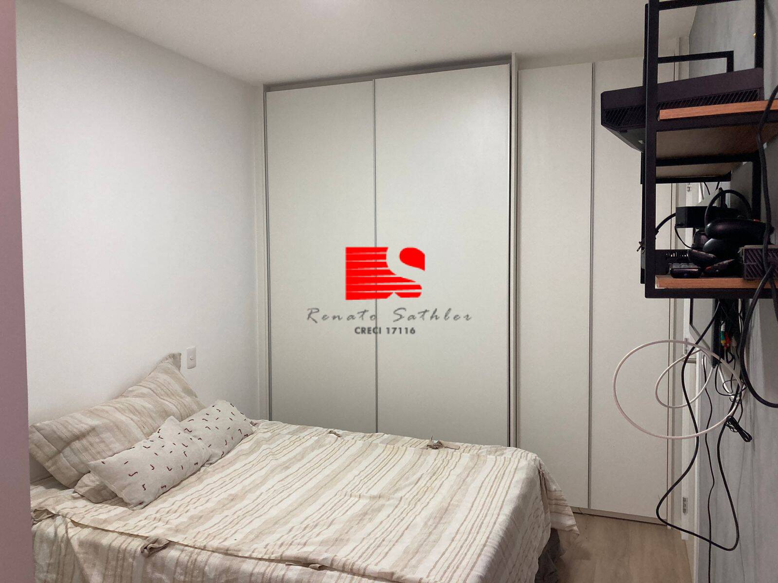 Apartamento à venda com 2 quartos, 63m² - Foto 25