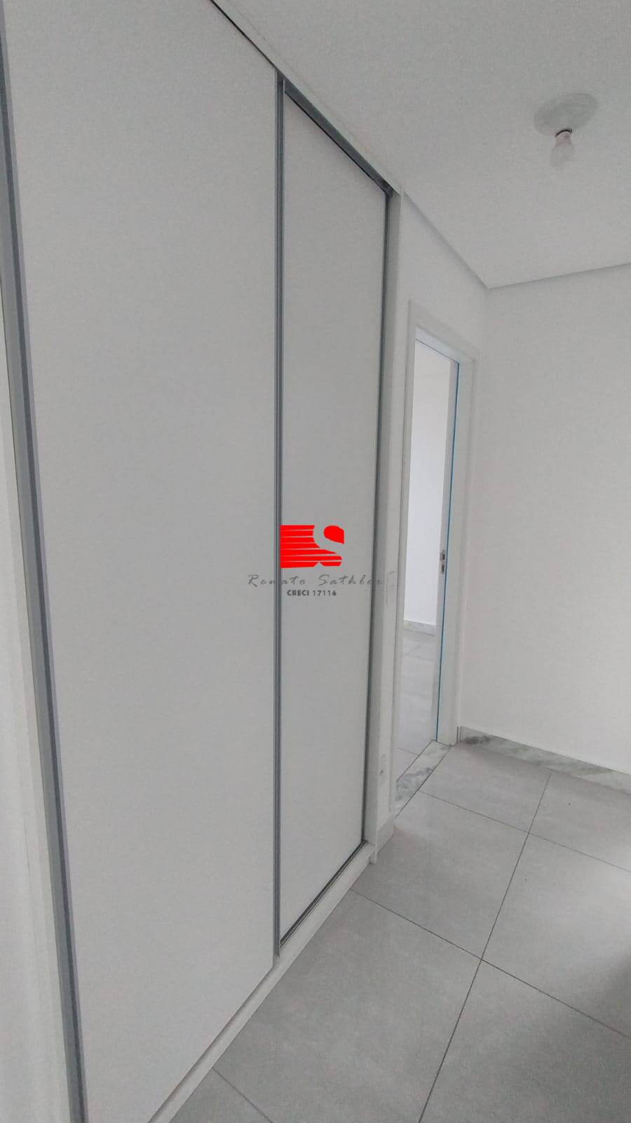 Apartamento à venda com 2 quartos, 68m² - Foto 12