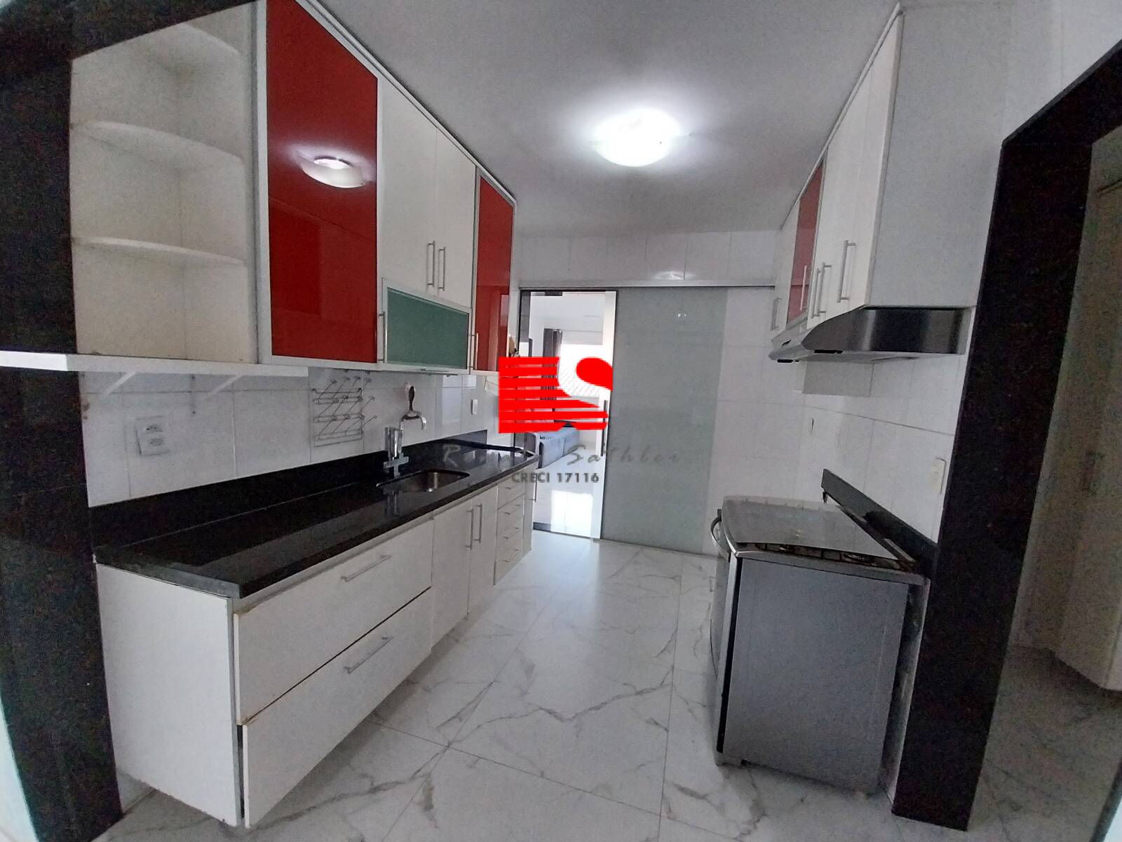 Apartamento à venda com 3 quartos, 150m² - Foto 32