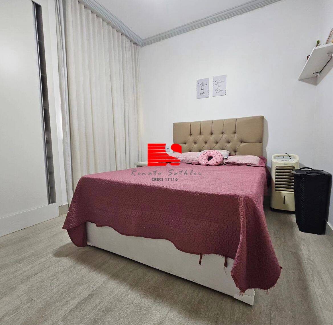 Apartamento à venda com 3 quartos, 72m² - Foto 2