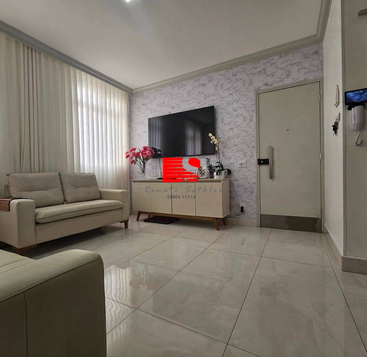 Apartamento à venda com 3 quartos, 72m² - Foto 1