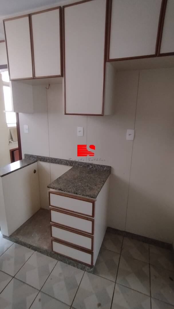 Apartamento à venda com 3 quartos, 90m² - Foto 2