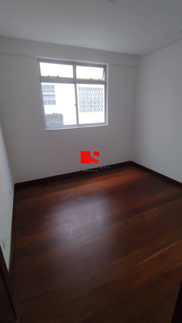 Apartamento à venda com 3 quartos, 90m² - Foto 14