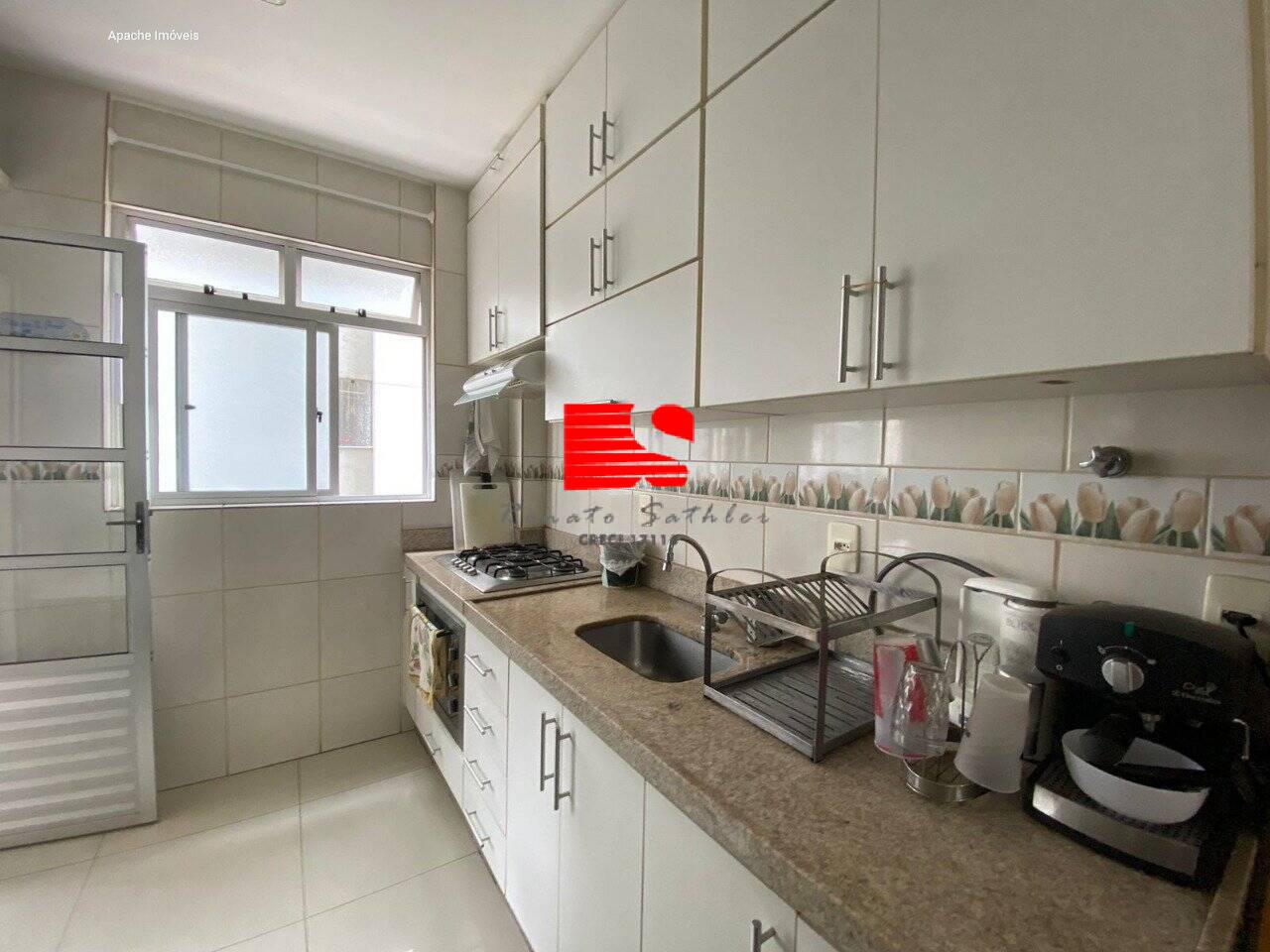 Apartamento à venda com 3 quartos, 100m² - Foto 4