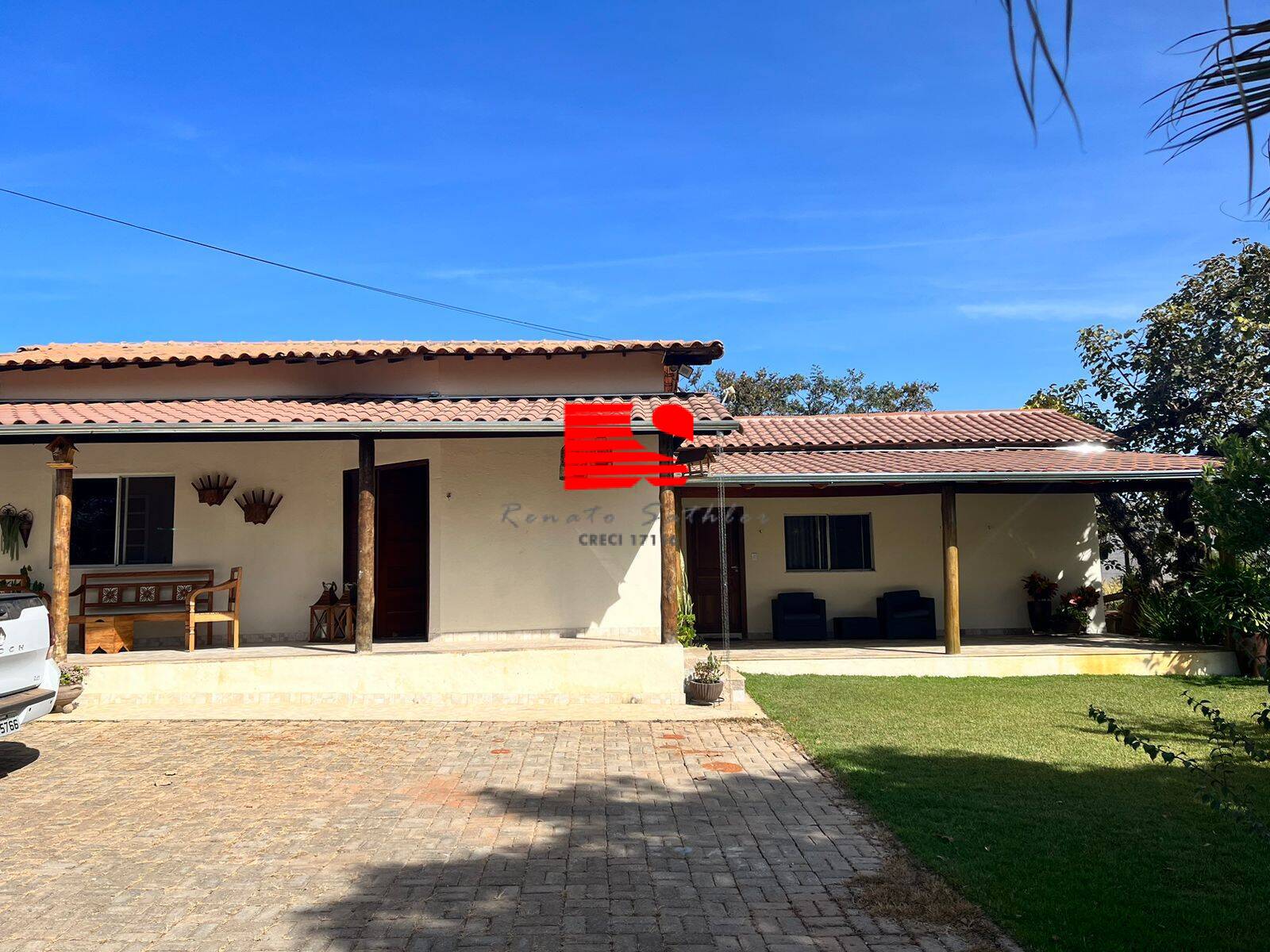 Casa de Condomínio à venda com 3 quartos, 400m² - Foto 4