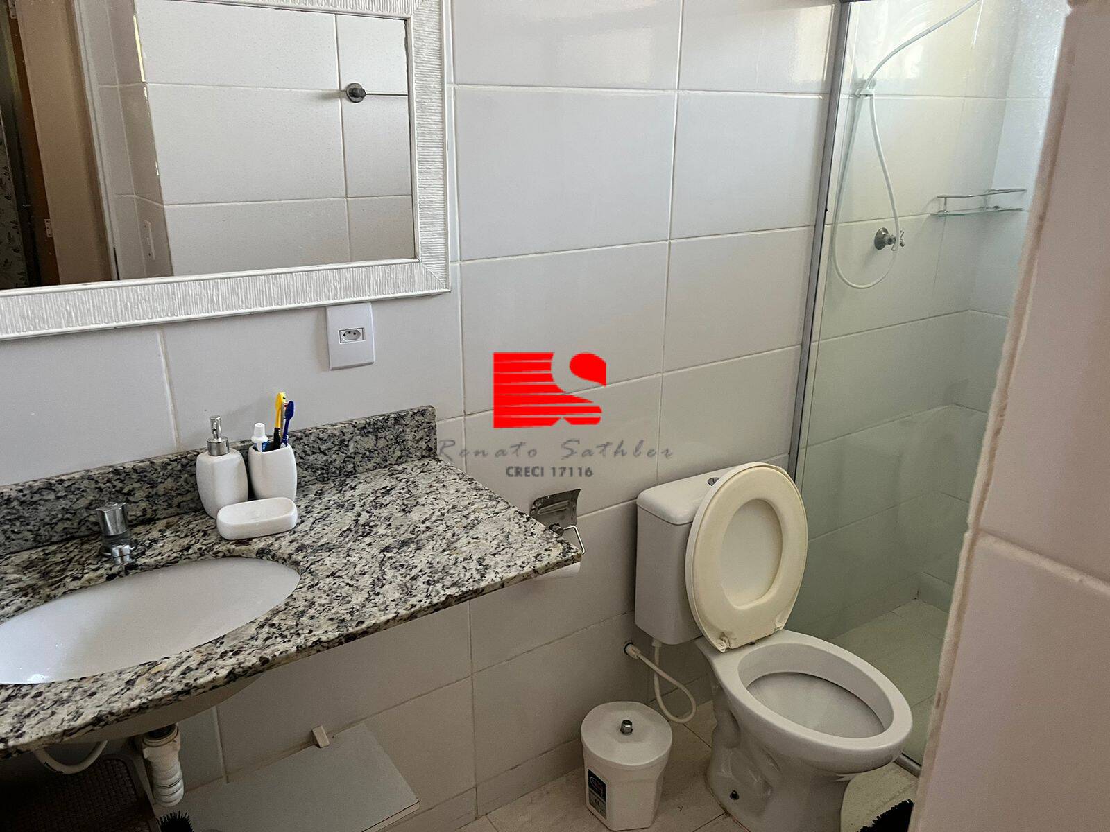 Casa de Condomínio à venda com 3 quartos, 400m² - Foto 17