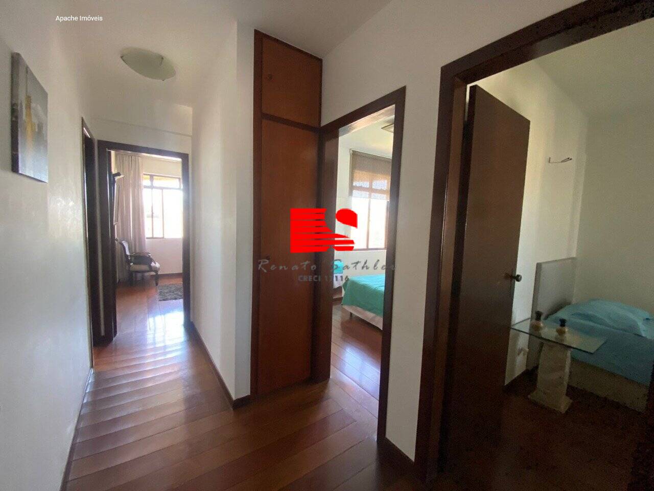 Apartamento à venda com 3 quartos, 100m² - Foto 2