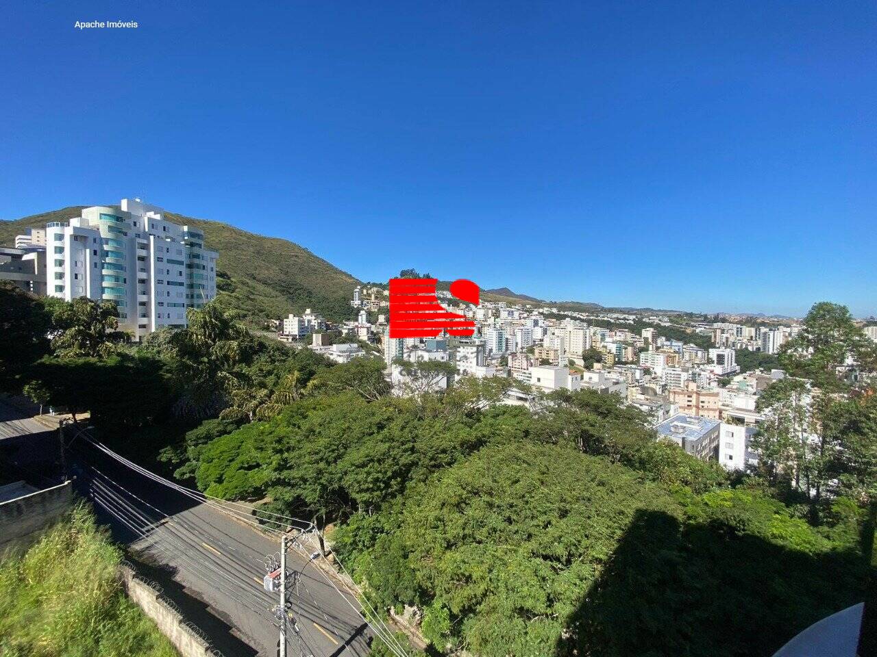 Apartamento à venda com 3 quartos, 100m² - Foto 5