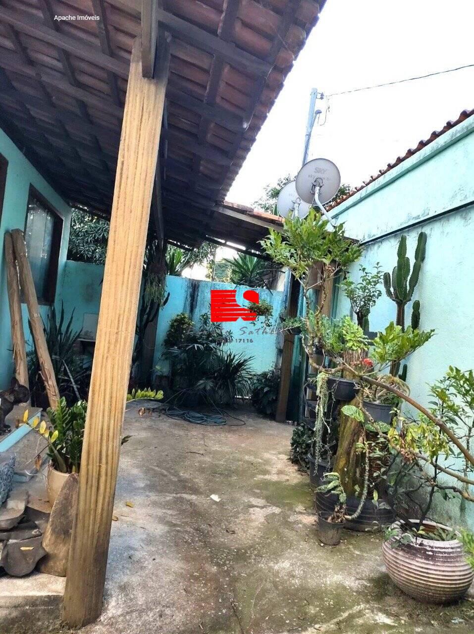 Casa à venda com 2 quartos, 360m² - Foto 2