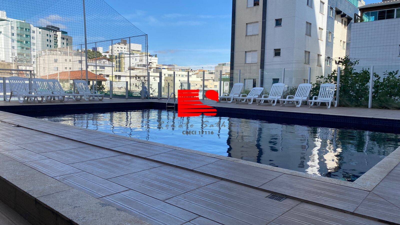 Apartamento à venda com 2 quartos, 86m² - Foto 4