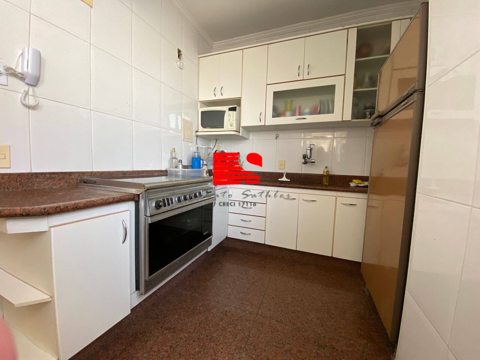 Apartamento à venda com 2 quartos, 86m² - Foto 13