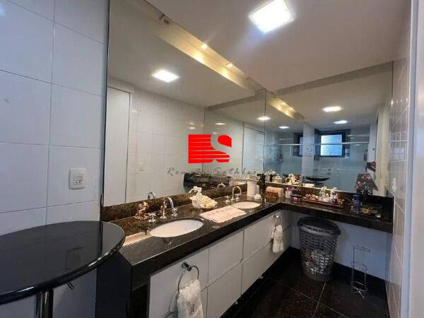 Apartamento à venda com 3 quartos, 152m² - Foto 17