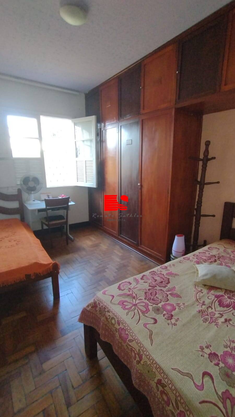 Casa à venda com 5 quartos, 203m² - Foto 5