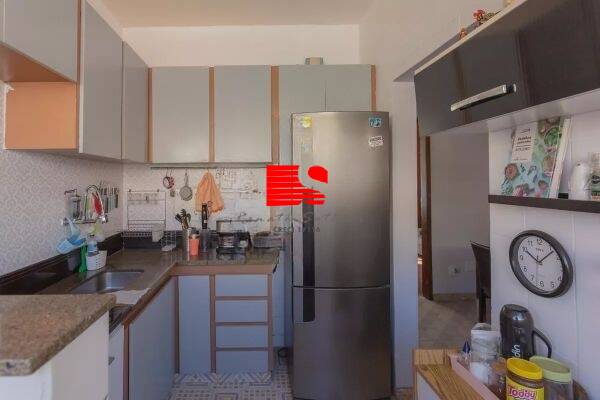 Apartamento à venda com 3 quartos, 90m² - Foto 3