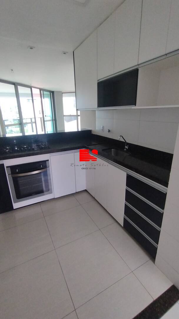 Apartamento para alugar com 3 quartos, 95m² - Foto 2