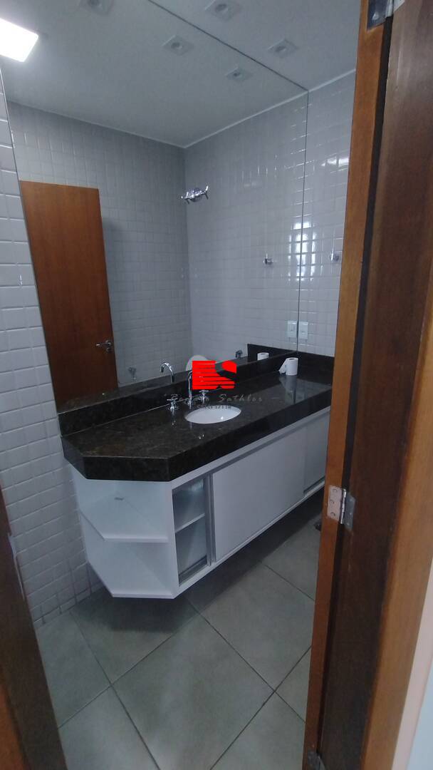 Apartamento para alugar com 3 quartos, 95m² - Foto 10