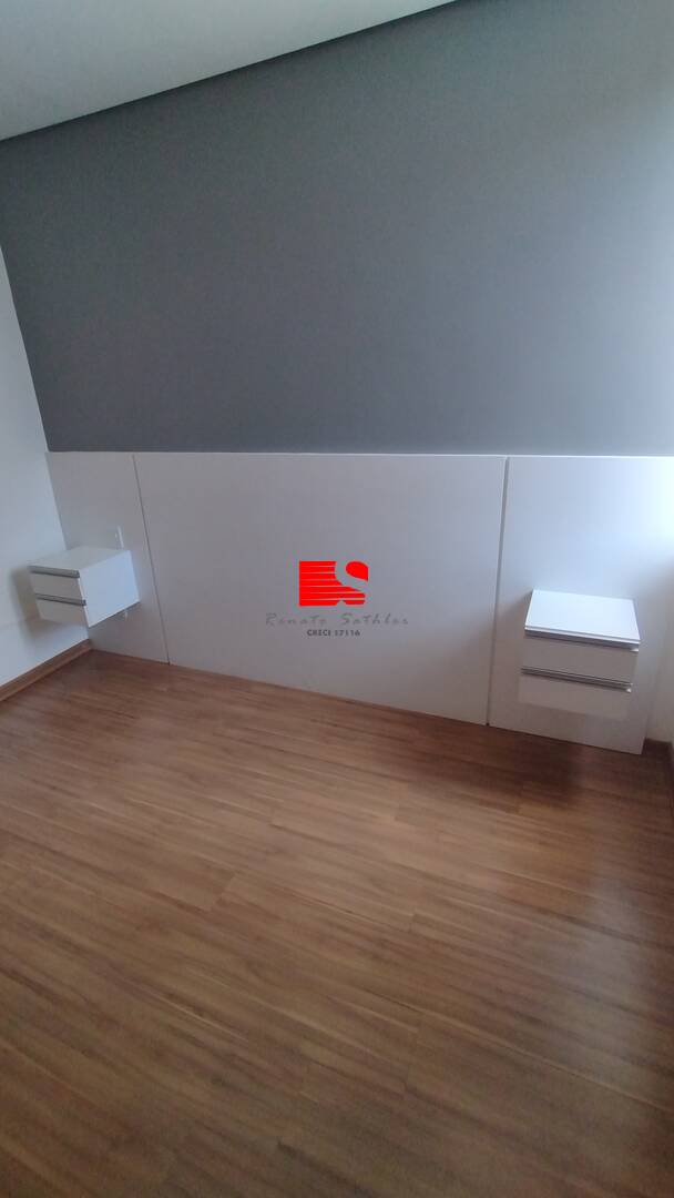 Apartamento para alugar com 3 quartos, 95m² - Foto 11