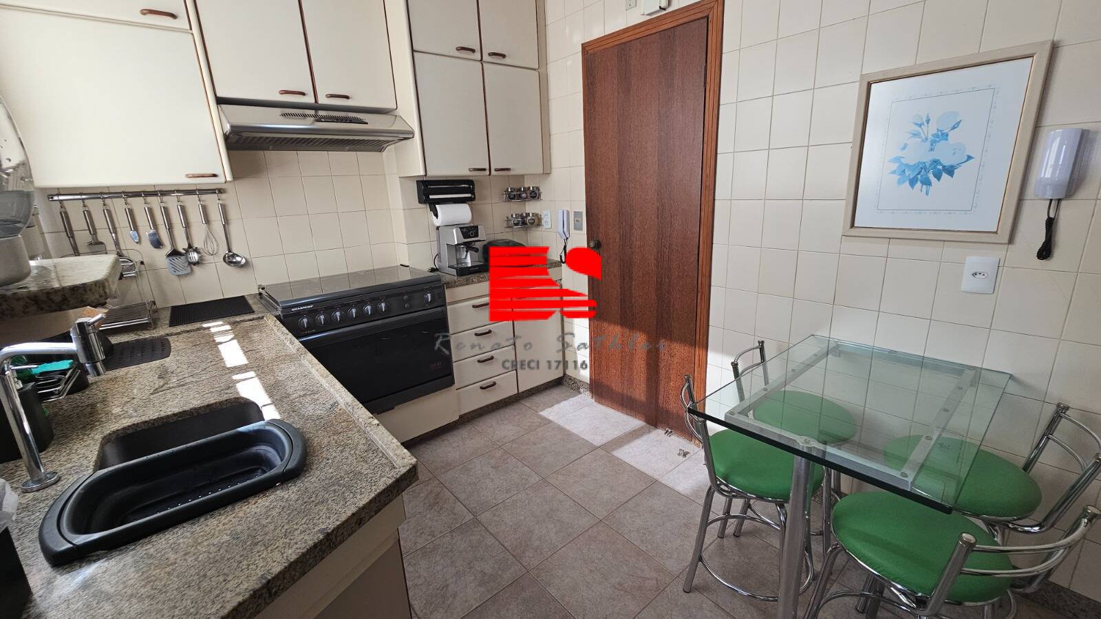 Apartamento à venda com 4 quartos, 140m² - Foto 3