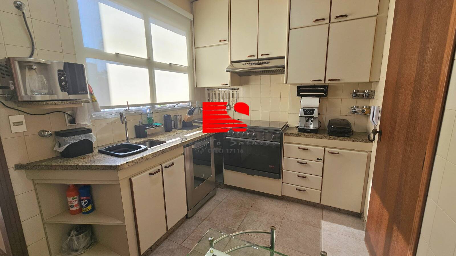 Apartamento à venda com 4 quartos, 140m² - Foto 8