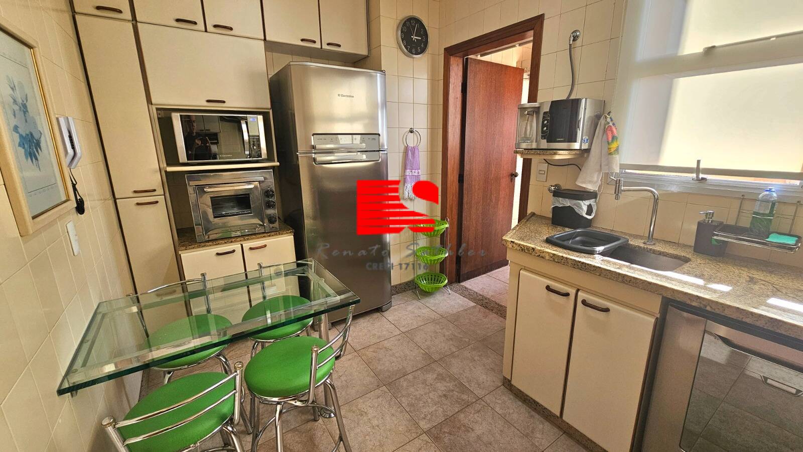 Apartamento à venda com 4 quartos, 140m² - Foto 18