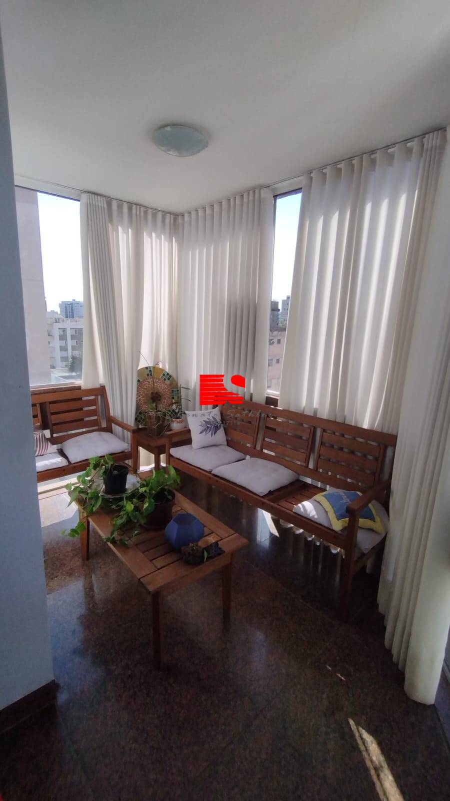 Apartamento à venda com 4 quartos, 148m² - Foto 18