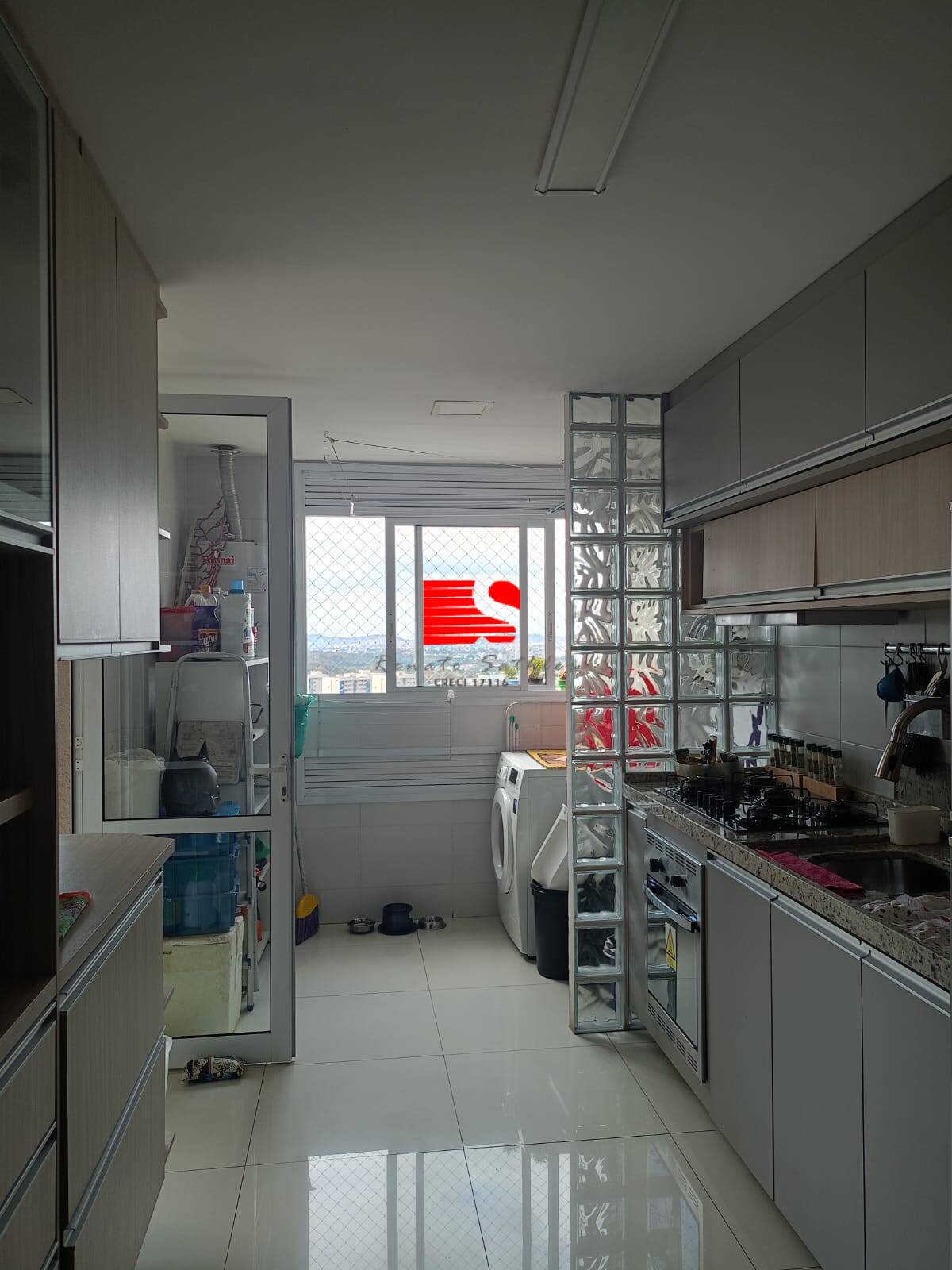 Apartamento à venda com 3 quartos, 93m² - Foto 17