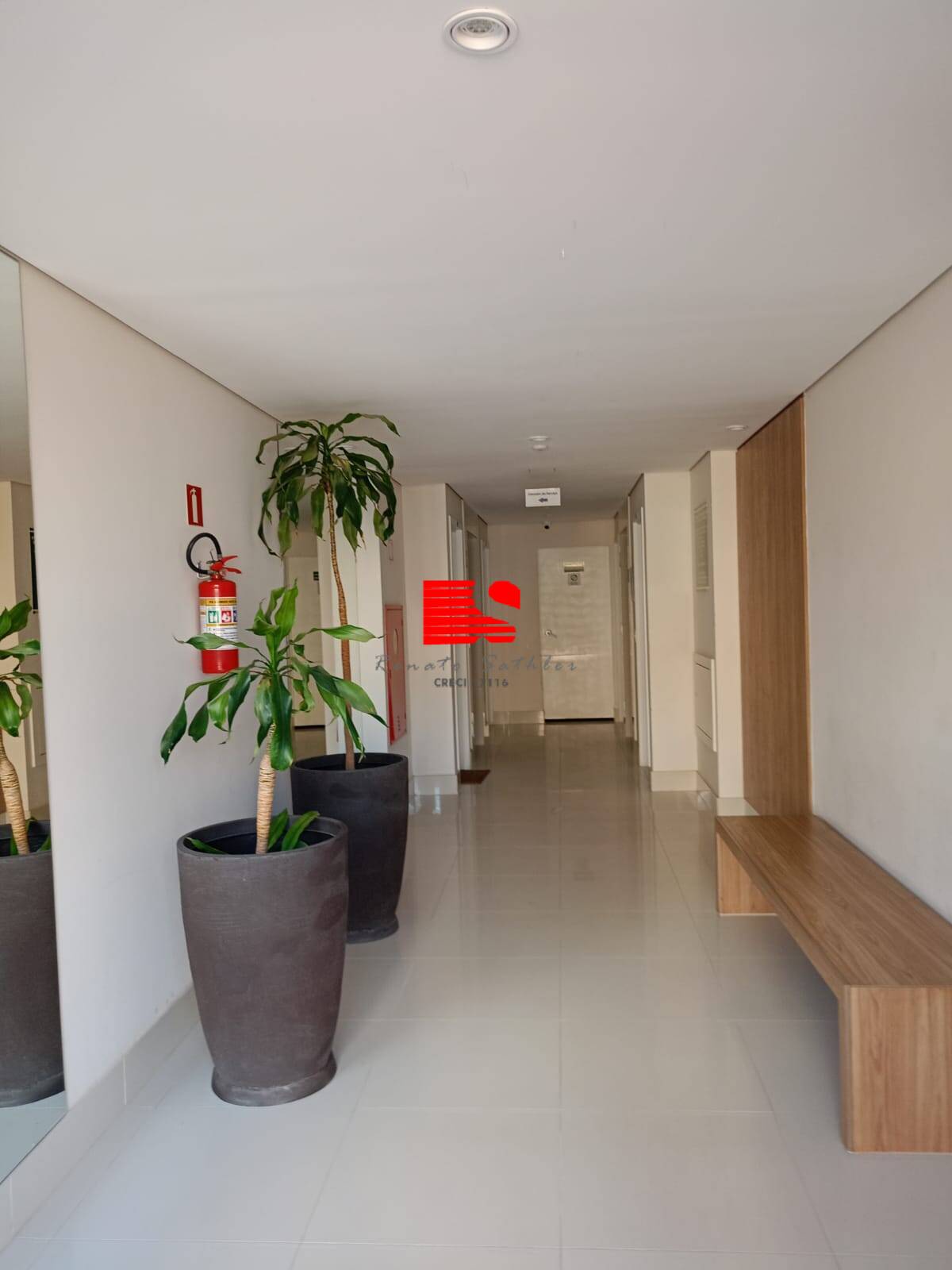 Apartamento à venda com 2 quartos, 60m² - Foto 5