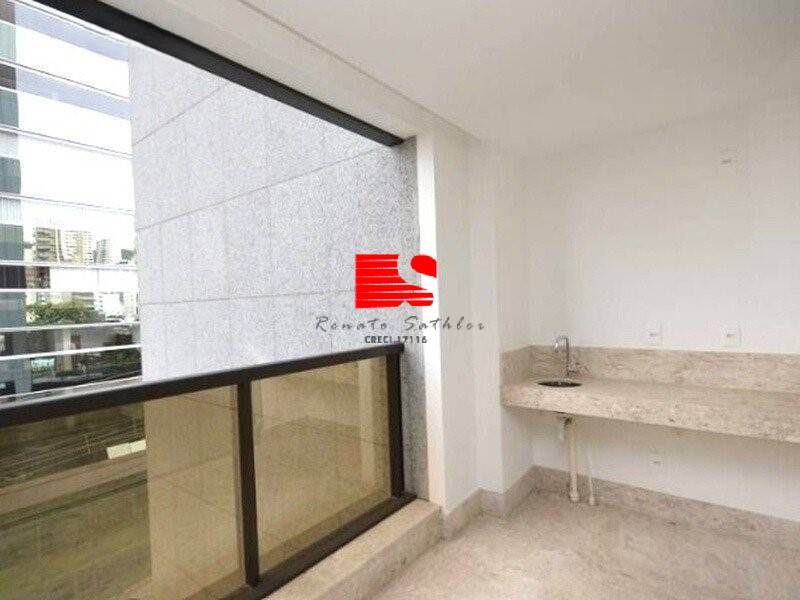 Apartamento à venda com 4 quartos, 140m² - Foto 5