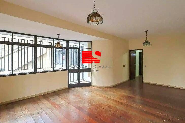 Apartamento para alugar com 4 quartos, 256m² - Foto 1